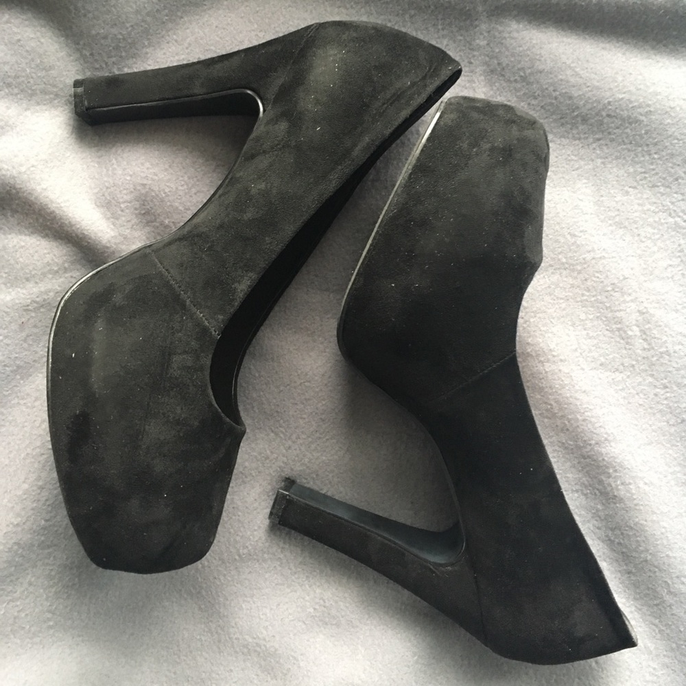 12W platform pumps – Torrid wide width high heels